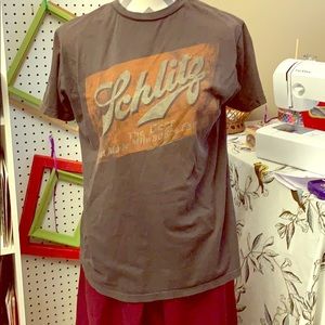 Junk food shirt Schlitz beer men’s medium